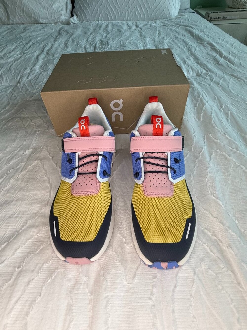 On Cloud Cloud Play Kids Sneakers - Brand New